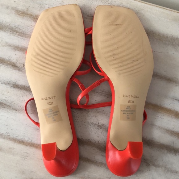 Chic Nine West sandal - like new - Picture 7 of 7